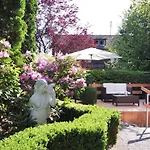 Quellenhof Hotel