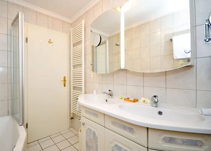 Quellenhof Hotel 3*